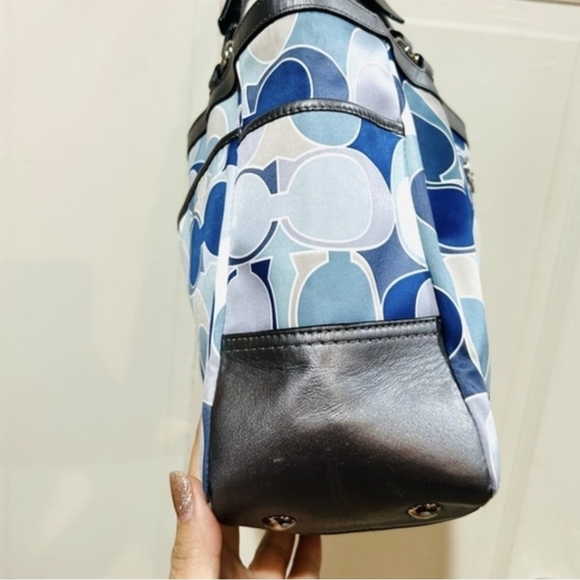 Coach Gallery Scarf Blue and Gray Shoulder Bag - Picture 5 of 8